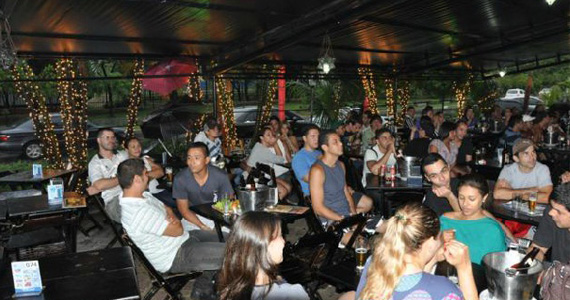 Dunas Bar oferece happy hour com comidas árabes e clipes no telão na segunda Eventos BaresSP 570x300 imagem