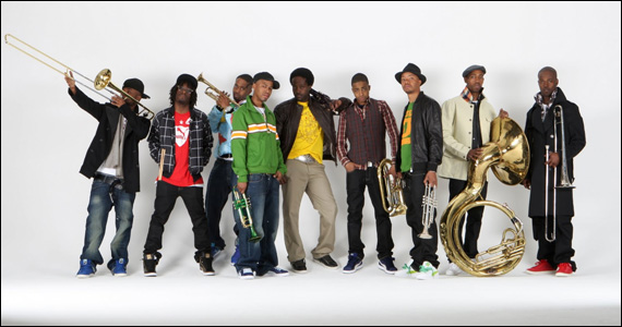 Hypnotic Brass Ensemble e Projeto Coisa Fina se apresentam no Sesc Pinheiros