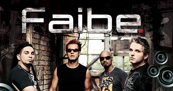 Piove apresenta no domingo o show da banda Faibe
