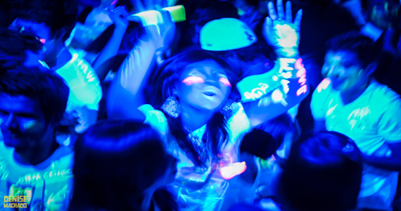 Festa Glow in the Dark comemora aniversário do Funhouse