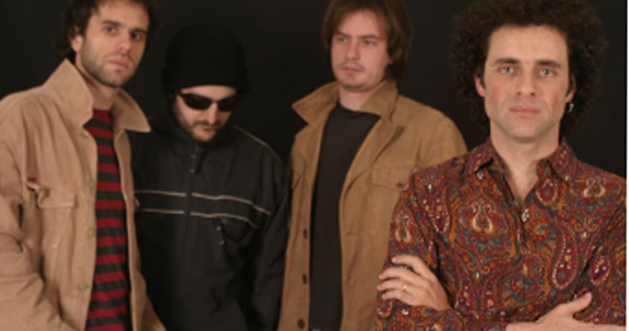 Apresentação da banda Insônica e Rodrigo Armelin no Republic Pub Apresentação da banda Insônica e Rodrigo Armelin no Republic Pub