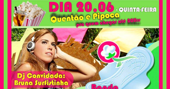 Bruna Surfistinha toca na festa Menstruação do Kitsch Club