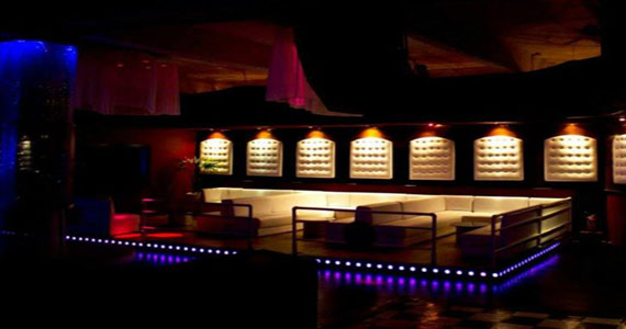 Sexta-feira Premium agita a noite com DJs convidados no Club Lótus