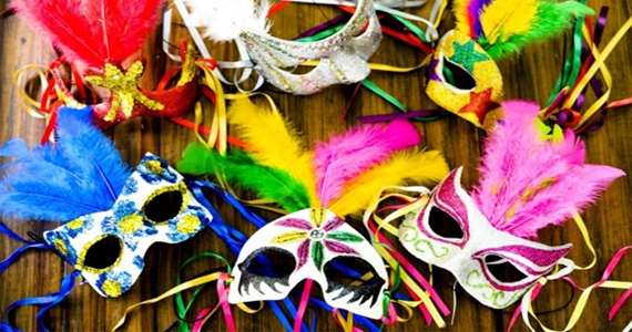 Lab Club realiza edição especial de Carnaval com o Combo Hits no sábado