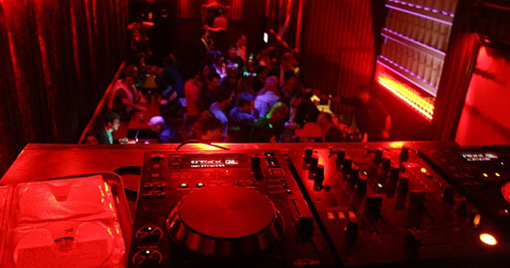 Club Mono realiza Modular Party, Laila Mengarda (B-Day) Club Mono realiza Modular Party, Laila Mengarda (B-Day)