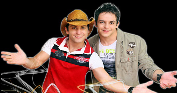 Newton e Willian se apresentam na Mercearia São Paulo
