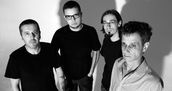 Rock da Patife Band agita o palco do Sesc Belenzinho