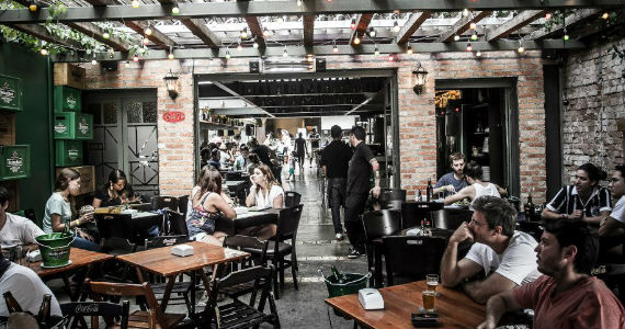 Armazém Piola oferece típica comida de boteco e drinques adocicados Armazém Piola oferece típica comida de boteco e drinques adocicados