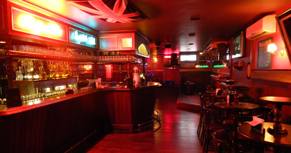 Bandas Tony Band e Mach 5 no Republic Pub