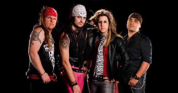 Banda Rolls Rock comanda a noite com muito rock no Stones Music Bar - Rota do Rock