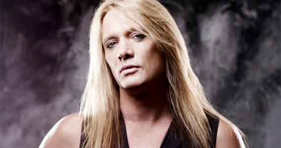 Roqueiro Sebastian Bach, ex-vocalista do Skid Row, se apresenta no Carioca Club Roqueiro Sebastian Bach, ex-vocalista do Skid Row, se apresenta no Carioca Club