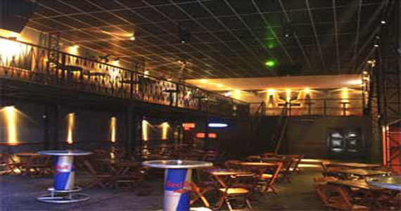 Splash Bar traz Pagode da Barroca, Sou Muleke e Fino Trato para a noite desta quarta-feira Splash Bar traz Pagode da Barroca, Sou Muleke e Fino Trato para a noite desta quarta-feira