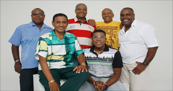 Templo Bar celebra 1 ano com participação do Grupo Fundo de Quintal