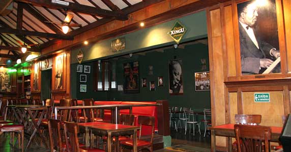 Ton Ton Jazz & Music recebe Doctor Paul e seus Hematos 