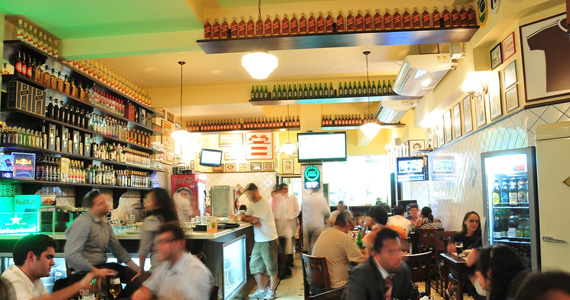 No Verão 2013 tem drink Smirnoff Frizz no Villa Imperial