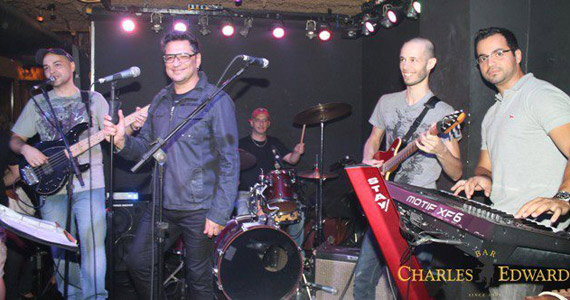 Banda Zero Onze se apresenta neste sábado no Bar Charles Edward