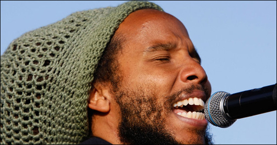 Ziggy Marley realiza show no palco do HSBC Brasil Ziggy Marley realiza show no palco do HSBC Brasil