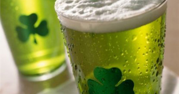 Futebol, Cerveja e Drinks no St Patricks Week no Republic Pub
