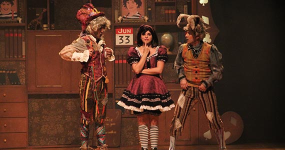 Alice – O Musical abre temporada no Teatro Porto Seguro com uma nova versão Eventos BaresSP 570x300 imagem