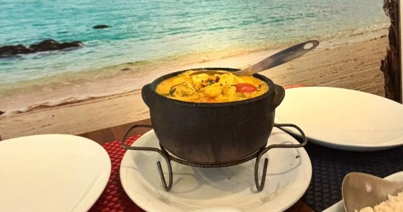 Bar do Peixe Moema brinda Dia dos Pais com cortesia de vinho