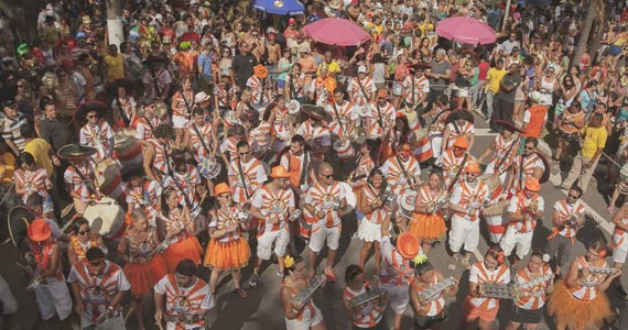 Carnaval 2018 com Bloco do Síndico agitando os foliões na Praça Edgard Hermelino Leite Eventos BaresSP 570x300 imagem