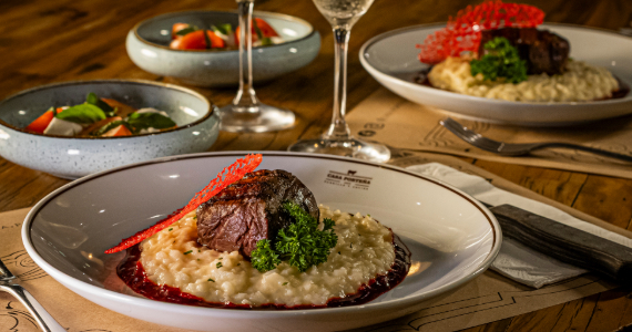 CASA Porteña - Shopping Higienópolis celebra Dia dos Namorados com menu completo para o casal CASA Porteña - Shopping Higienópolis celebra Dia dos Namorados com menu completo para o casal