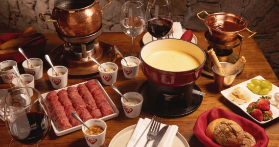 Chalezinho Morumbi celebra Dia dos Pais com fondue e atividades infantis