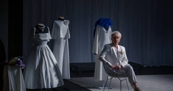 Eduardo Martini retorna como Clodovil em espetáculo no Teatro Mooca