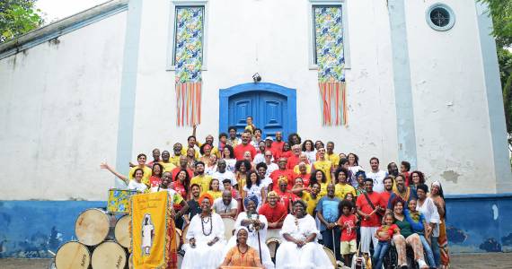 Bloco dos Bonecões celebra 10 anos com cortejo visual no Ipiranga