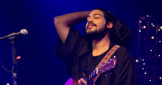 Gabriel Rossini canta Djavan na Casa Cascais Gabriel Rossini canta Djavan na Casa Cascais