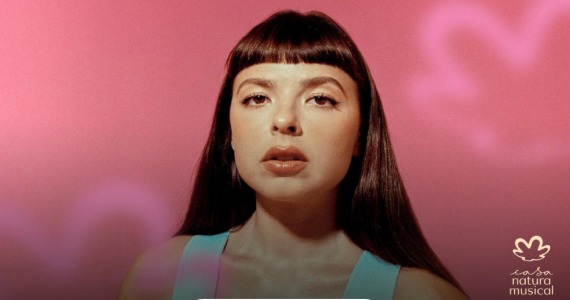 Julia Mestre lança álbum Maravilhosamente Bem em São Paulo Julia Mestre lança álbum Maravilhosamente Bem em São Paulo