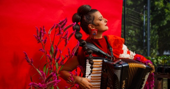 Lívia Mattos lança álbum Verve no Sesc Santana