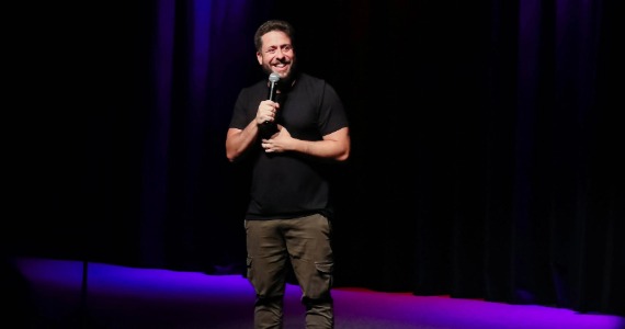 Maurício Meirelles faz temporada em São Paulo no Teatro das Artes