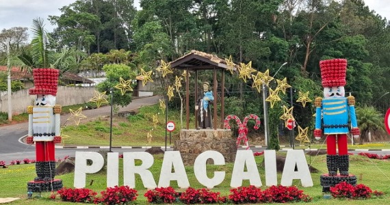 Piracaia lança o maior Natal Luz de sua história