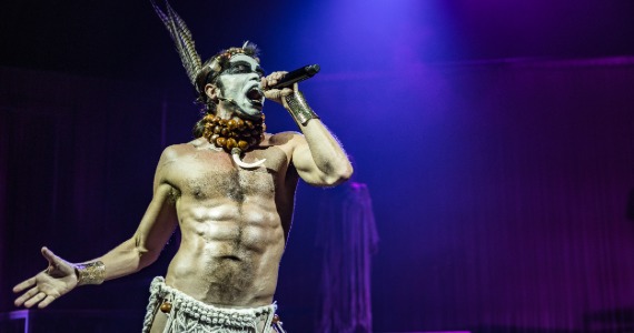 Musical Ney Matogrosso – Homem com H retorna ao Teatro Porto Musical Ney Matogrosso – Homem com H retorna ao Teatro Porto