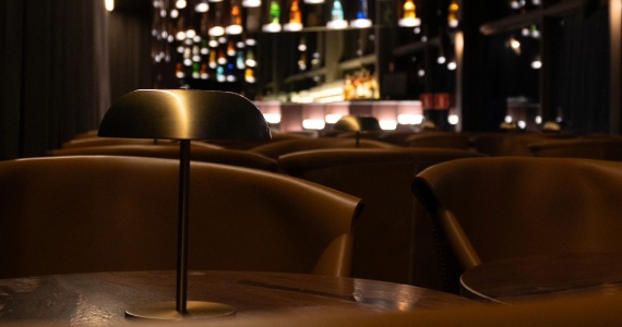 Oku Bar oferece jantar sofisticado e descontraído em SP