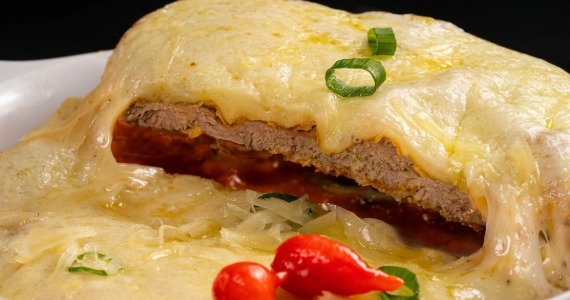 Ômadá Bar celebra Dia dos Pais com parmegiana e brindes