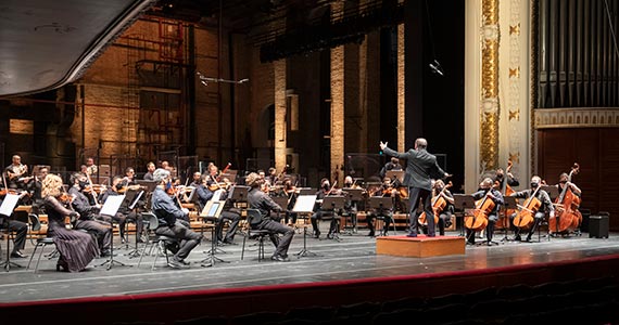 Orquestra Sinfônica Municipal prepara dois concertos abertos ao público e com transmissão ao vivo e gratuita pela internet Eventos BaresSP 570x300 imagem
