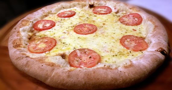 Sacada Pizzaria cria pizza especial doce e salgada para a Páscoa Eventos BaresSP 570x300 imagem