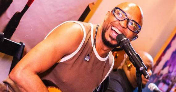 Pagode do Jeffinho e Salgadinho: Roda de Samba na Vila Mariana