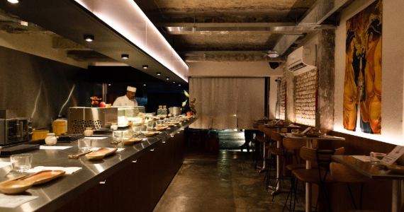 BaresSP Standing Sushi Bar recebe experiência gastronômica que une tradição italiana e precisão japones