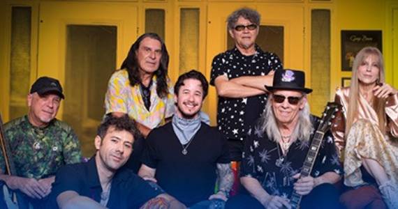 Tutti-Frutti, banda que teve Rita Lee e outros, tem convidada especial