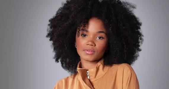 Agnes Nunes se apresenta no Blue Note SP