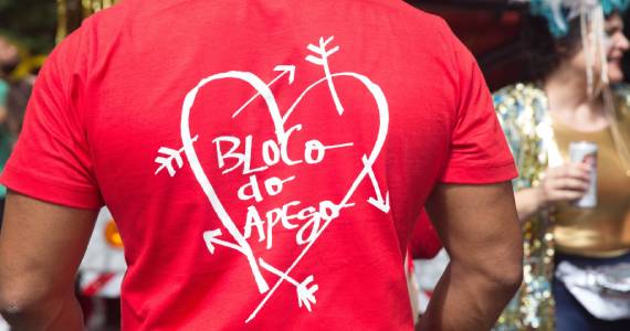 Bloco do Apego na Rua Tucambira