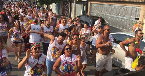 Carnaval de Rua da Vila Matilde será agitado pelo Bloco É Pequeno + Balança Eventos BaresSP 570x300 imagem