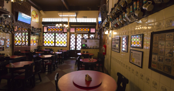 Transmissão dos Jogos Olímpicos no Bar Léo - Aurora