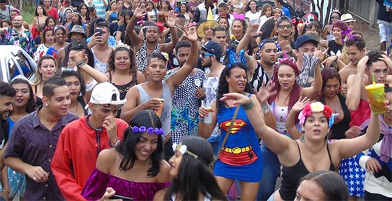 Carnaval de Rua em São Paulo será sacudido pelo desfile do Bloco das Lokas  Eventos BaresSP 570x300 imagem