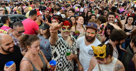CarnaCol Folia realizará cortejos no Carnaval de Rua de Parelheiros Eventos BaresSP 570x300 imagem