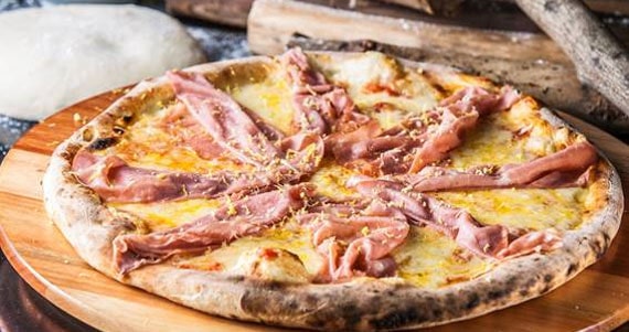 Aniversário de SP com novo sabor na Dona Firmina Pizzaria