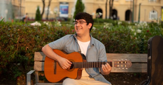 Felipe Bedetti se apresenta no SESC Belenzinho dia 26/11